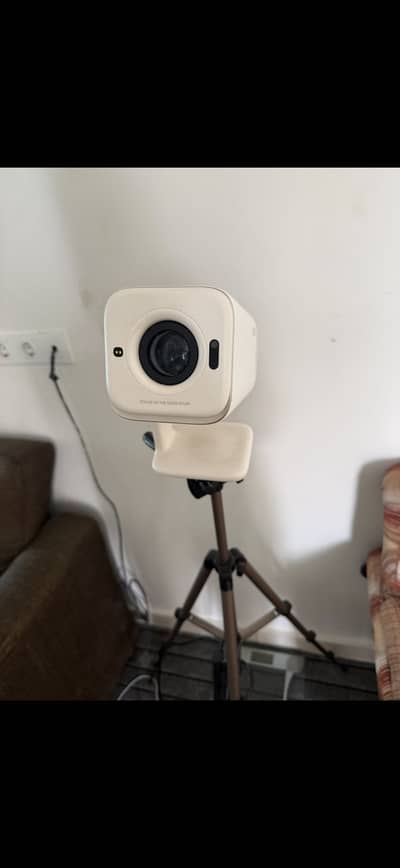 Imported Projector Aurzen