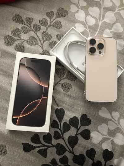 Iphone 16pro Factory unlock with box in apple warranty