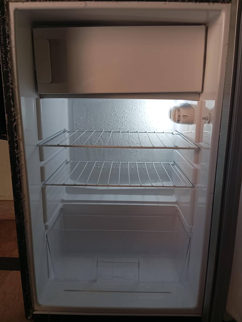 mini freezer 4