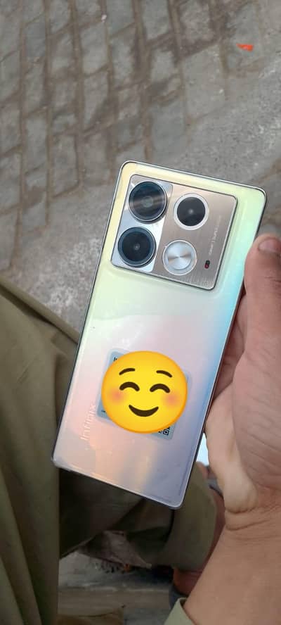 Infinix note 40 RAM 8/256