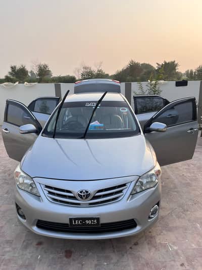 Corolla Gli 1.3 manual 2011 almost in genuine condition mashAllah