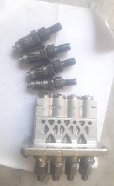 Disel pump 4 cylinder With nozel injectors