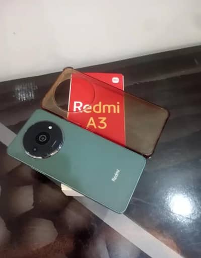 4GB ram 128 GB memory 5000 battery mobile all okay