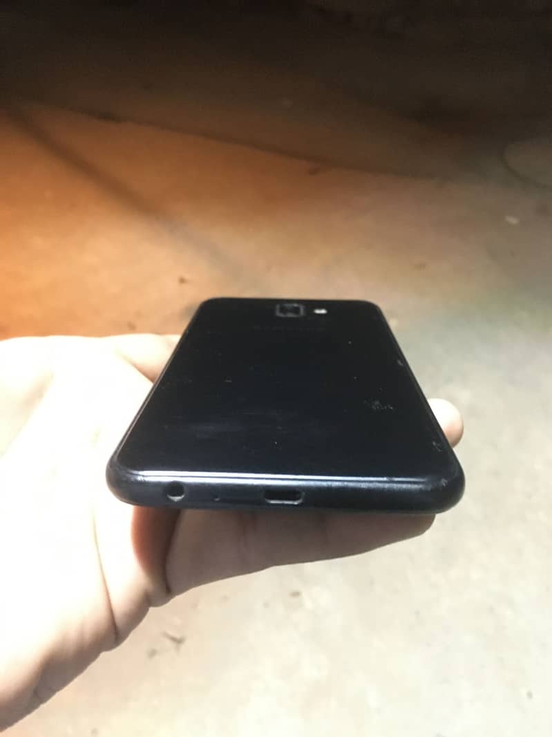 Sumsung j6 plus 4