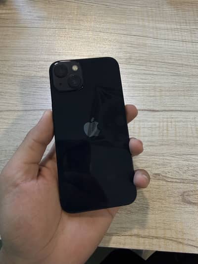 Iphone 13 9months warranty 10/10 100health