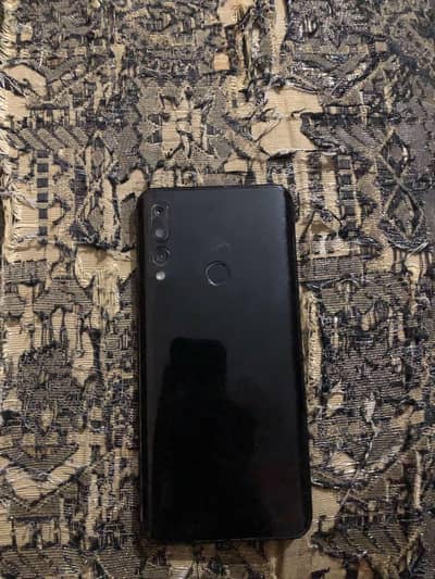 Huawei y9 prime pop up camera