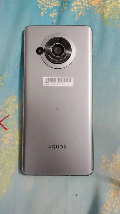 sharp Aquos r7 12/256 official pta