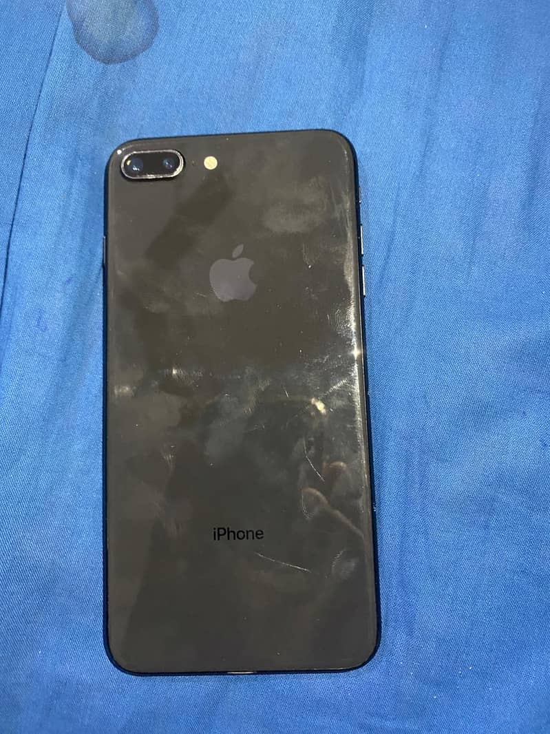 iPhone 8 plus 3