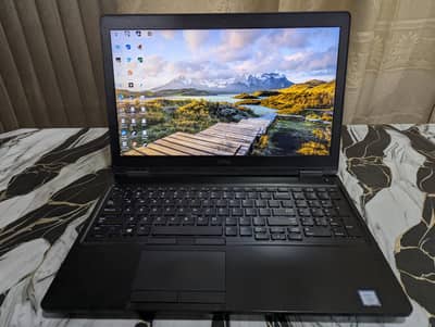 Dell precision core i7 7gen 16gb 512 gb