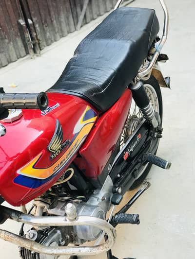 Pindi number 16 model