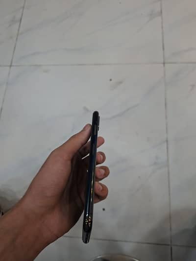iPhone xsmax New condition