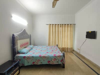 Furnished Bedroom Available For Rent in Guldasht town Zarar Shaheed