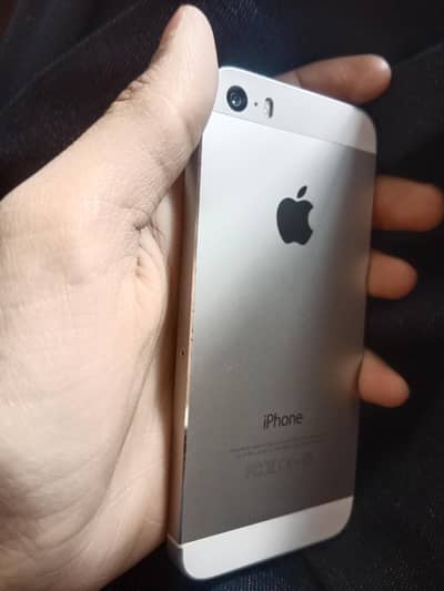 iphone 5s non PTA like new