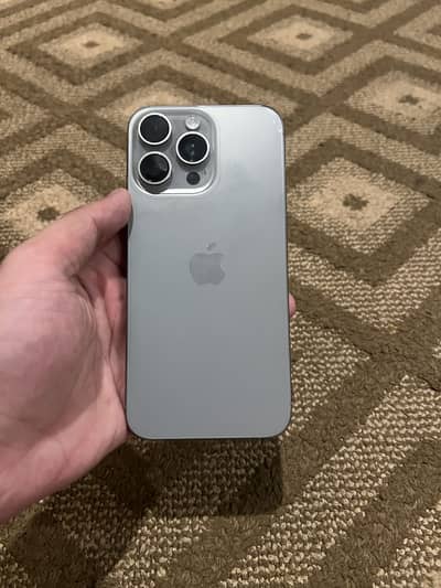 Iphone 15 pro max Factory unlock 256gb with box cabel