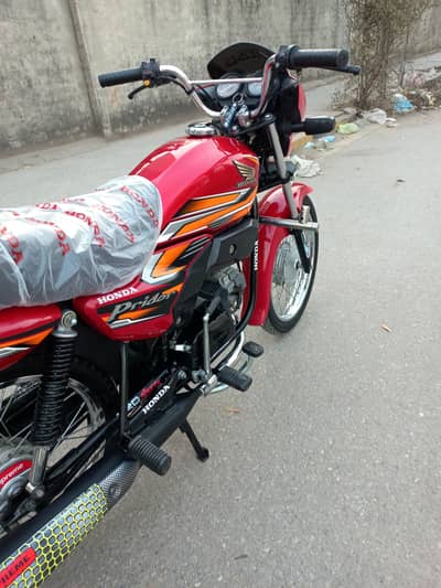 Honda pridor 2024. [ 03333033927 ]