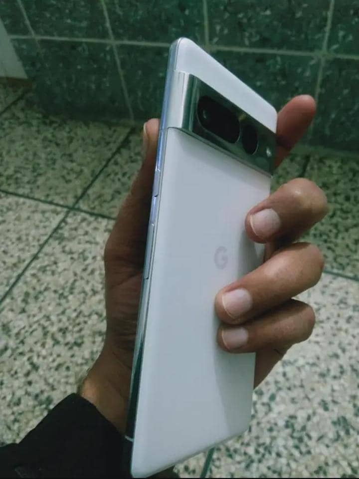 Google pixel 7 pro 2