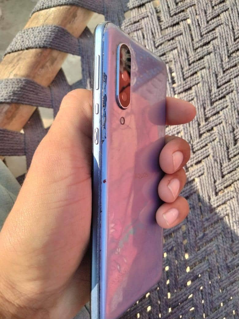 sharp Aquos zero 5g basic 2