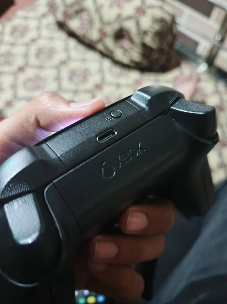 Xbox series x controller 1