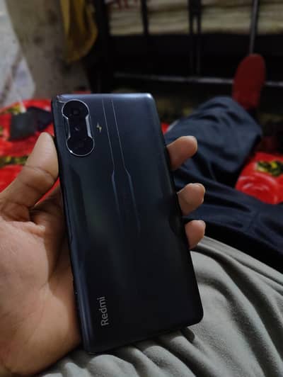 Redmi k40 dual pta 256 gb