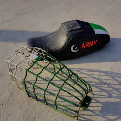 Honda 125 spider tank and Fuel seat