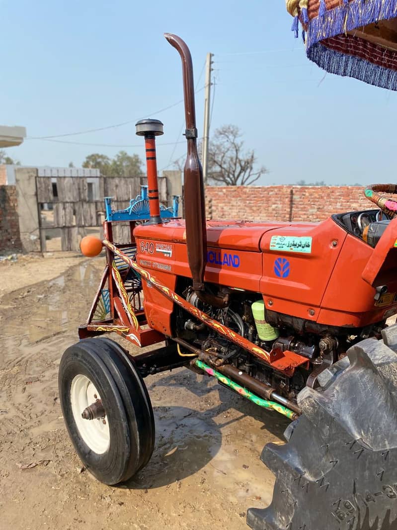 640 tractor 4