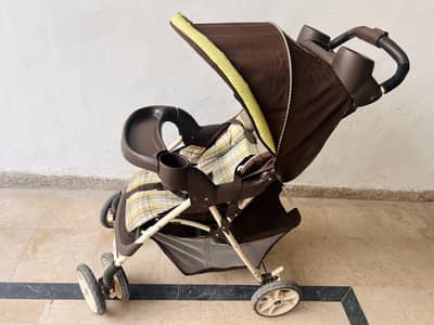 Graco stroller with car seat and base
