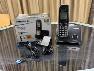 Panasonic KX-TG3711BX Digital Cordless Telephone