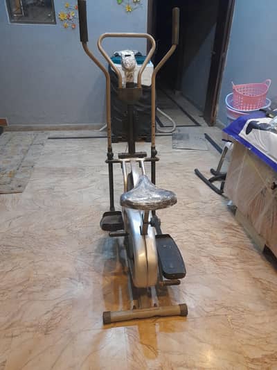 Exercise cycle Gym Fitness Elliptical Air Bike Orbitrac  Machine