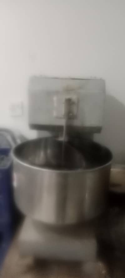 pizza mixer all ok l