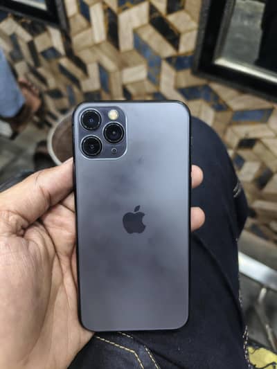 Iphone 11 pro urgent sale
