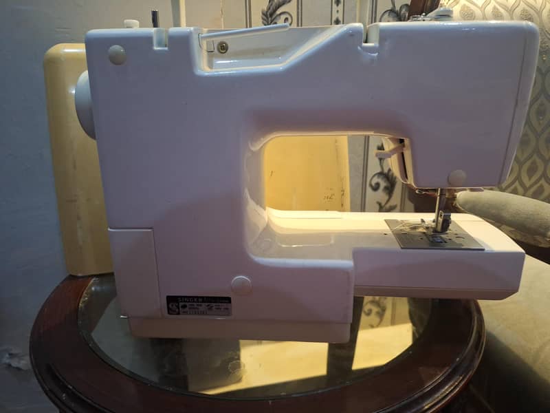 imported singer  sewing machine 2