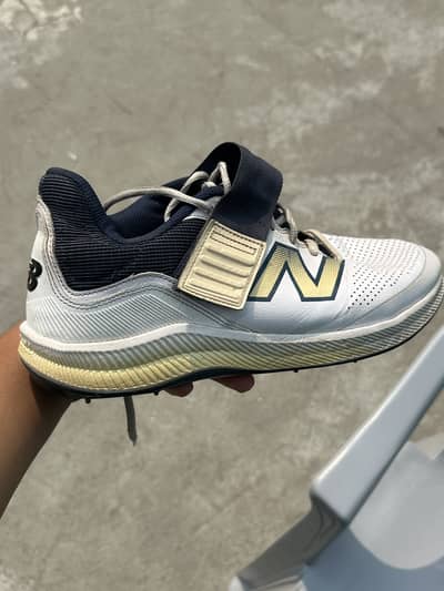 New balance Cricket bowling spikes ck4040 2025 model