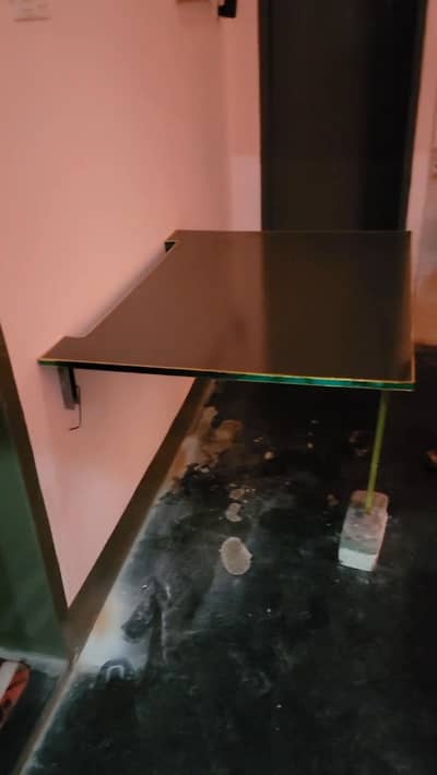 Wall Mounted Folding Table – Space Saving Study / Laptop Table