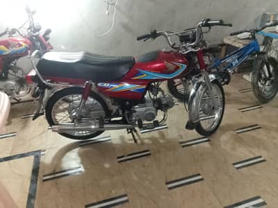 I am saleing Honda CD70 2018 model