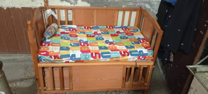 kid cot very good condition and very reasonable price