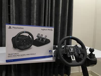 Logitech G923 Steering Wheel for Playstation and PC