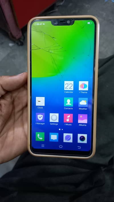 Vivo Y85 8/10 pannel cracked
