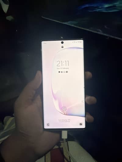 Samsung Nite 10 5 g brand new condition sims working both