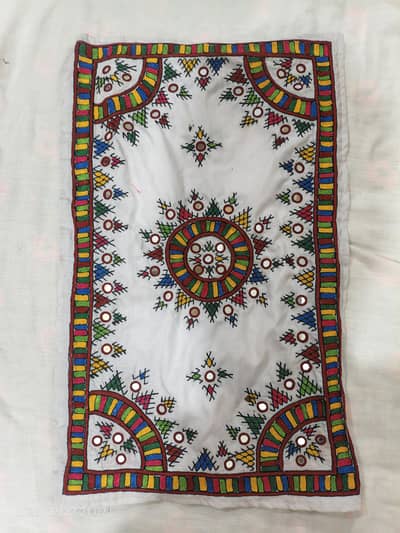 Sindhi Traditional Pillow Set