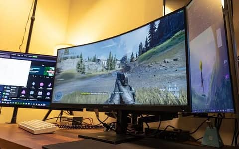 HP 34C Curve Screen Monitor