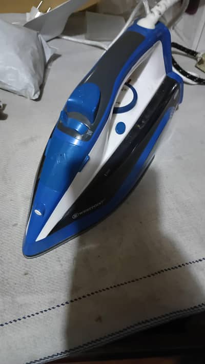 Brand New West point Steam Iron for sale