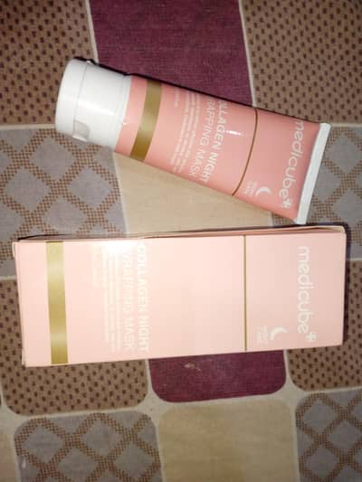 This is new face mask company  name medicube price 1500