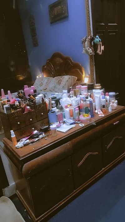 Dressing Table