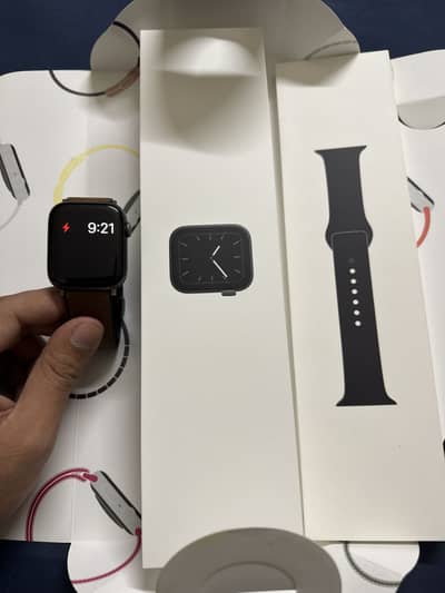 Apple watch series 5 44 mm