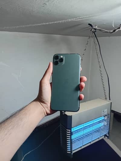 Iphone 11 pro max panel change baki ok (exchange possible)