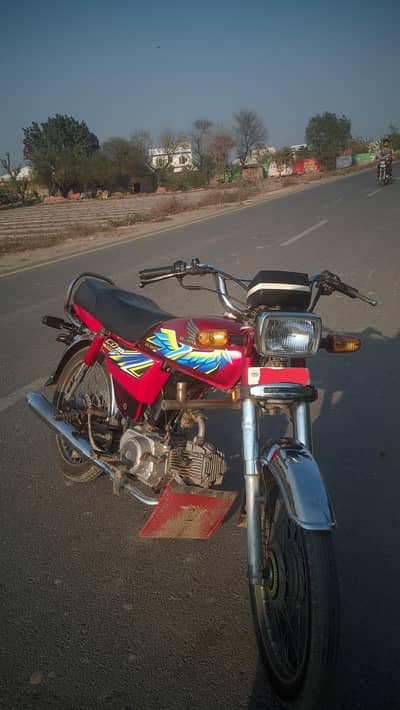 HONDA CD70 red colour 2021 model
