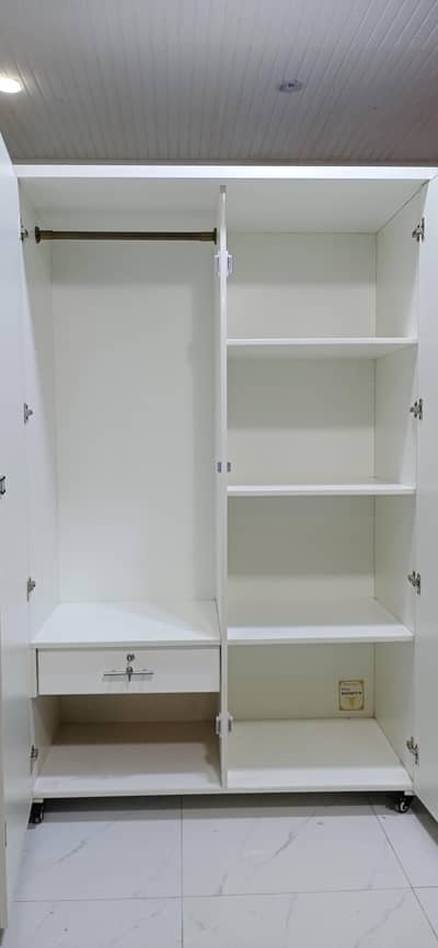 2 door almari/ Premium /cupboard /wardrobe for sale/almarih/colorful