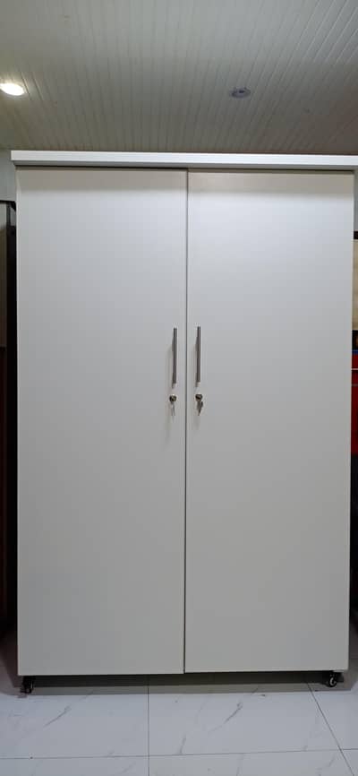 2 door almari/ Premium /cupboard /wardrobe for sale/almarih/colorful