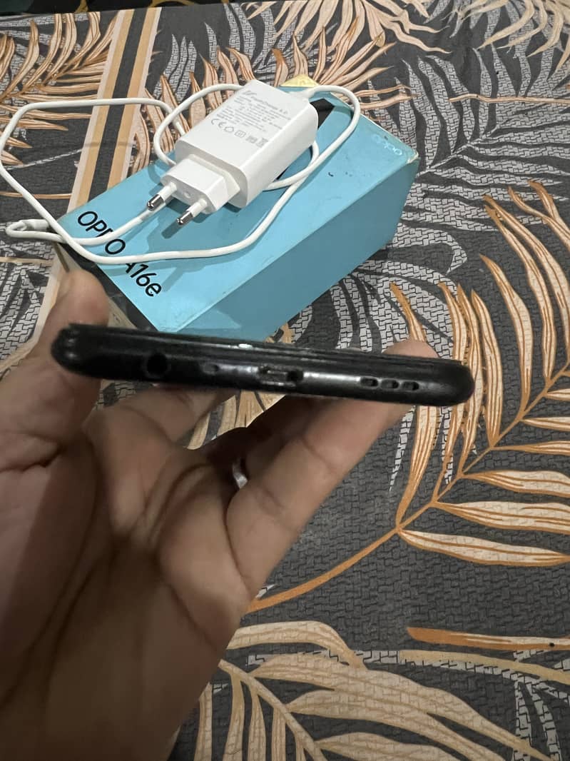 OPPO A16e 4
