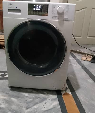 Haier (10KG) DC Inverter Front Load Full Automatic Washing Machine